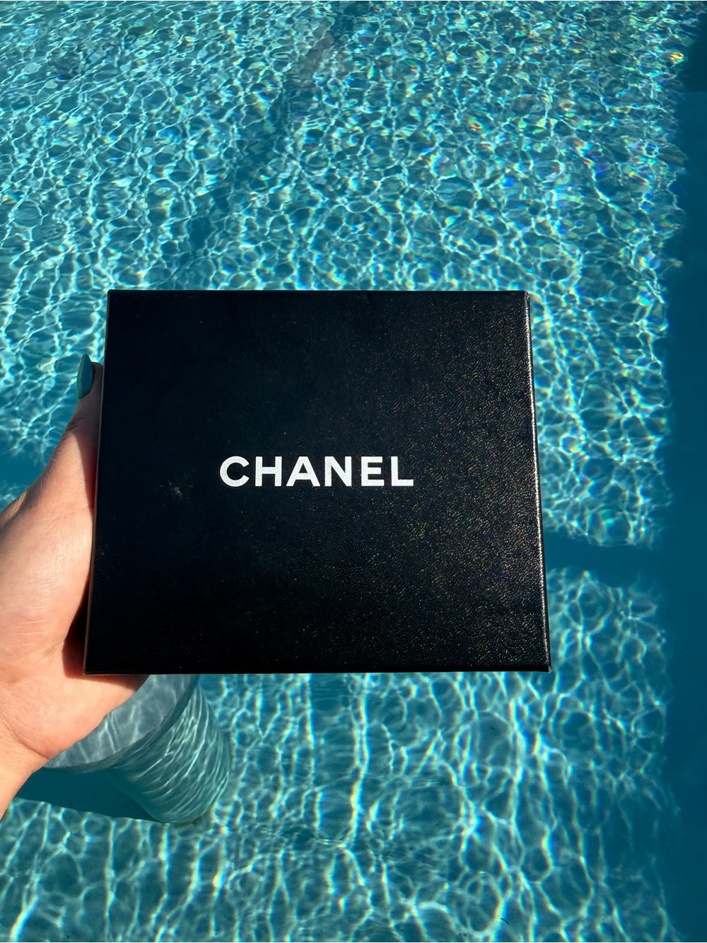 Vintage Chanel Black Caviar Leather Bifold Wallet 🖤 - Picture 12 of 13